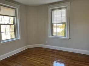 1 Craigie St, Unit 36 in Cambridge, MA - Building Photo - Building Photo