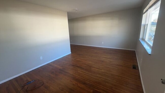 9968 Sue Ct in St. Ann, MO - Building Photo - Building Photo