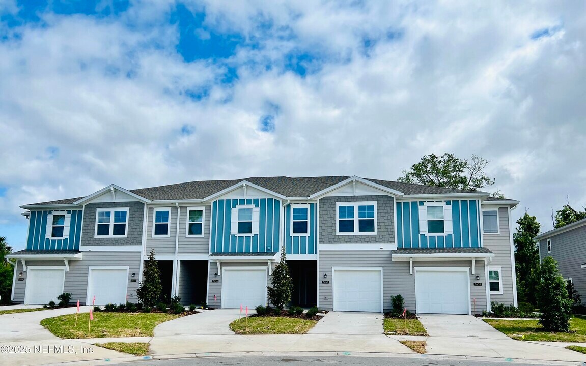 2657 Sandy Dune Dr in Jacksonville, FL - Building Photo