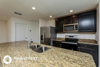 35685 Rose Moss Ave in Leesburg, FL - Building Photo - Building Photo