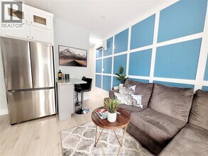 477 Pelissier St in Windsor, ON - Foto de edificio - Building Photo