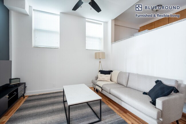 1826 Vernon St NW-Unit -FL-1-ID179 in Washington, DC - Building Photo - Building Photo