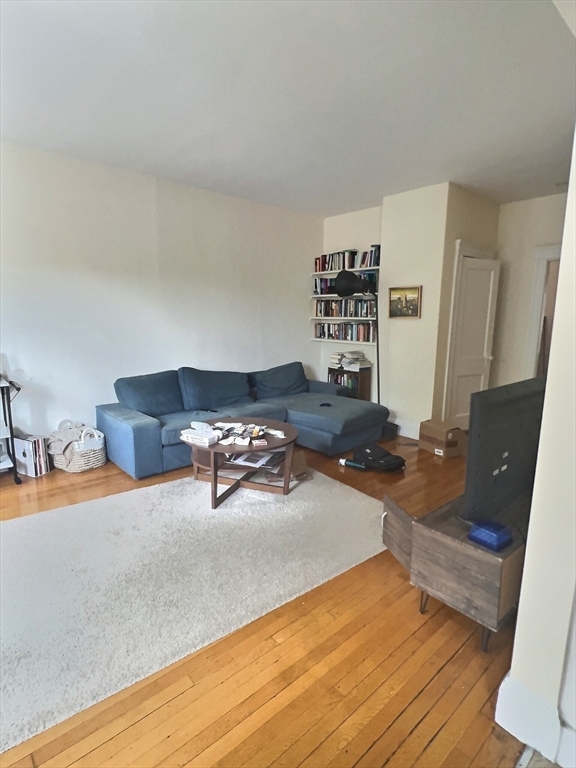 397 Harvard St in Brookline, MA - Building Photo - Building Photo