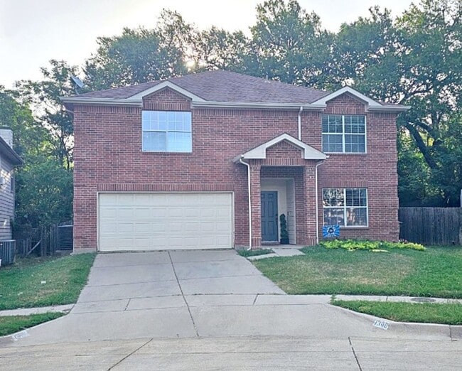 property at 1306 Pigeon Ct