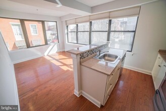 125-27 N 4th St in Philadelphia, PA - Building Photo - Building Photo