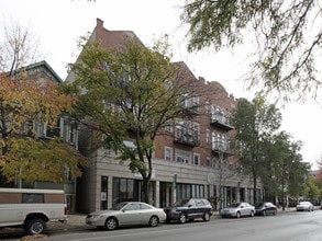 2531-2539 N Southport Ave in Chicago, IL - Building Photo - Building Photo