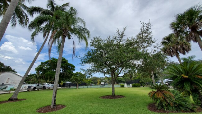 619 SW 14th Ave, Unit 2 in Fort Lauderdale, FL - Building Photo - Building Photo