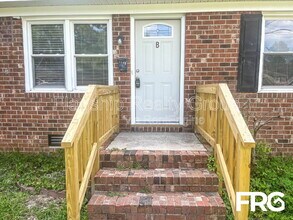 113 Stancill Dr in Greenville, NC - Building Photo - Building Photo
