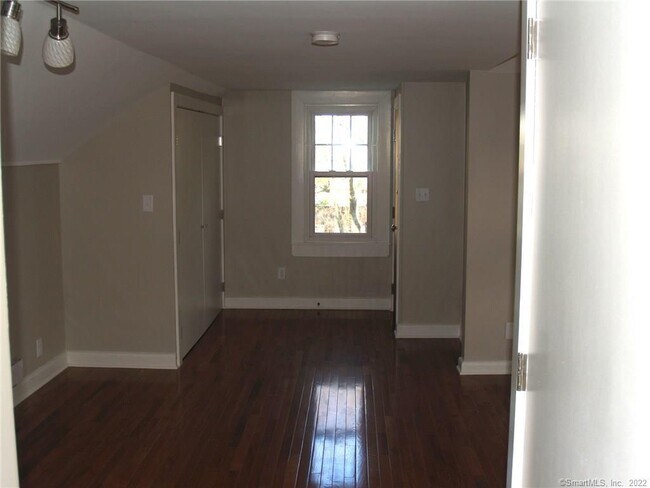 50 Woodlawn St in West Hartford, CT - Building Photo - Building Photo