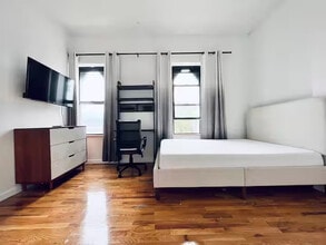 Furnished room/NOT APARTMENT in Brooklyn, NY - Building Photo - Building Photo