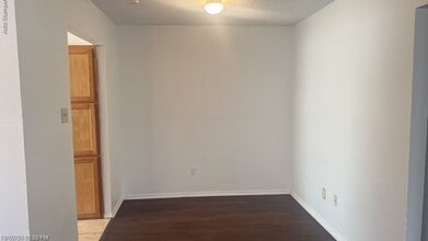 2037 Minnie Dr in Arlington, TX - Building Photo - Building Photo