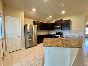 7402 Equinox Corner in San Antonio, TX - Building Photo - Building Photo