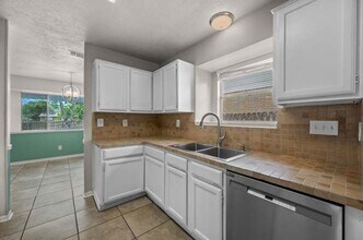 1605 Quail Run Rd in Pflugerville, TX - Building Photo - Building Photo
