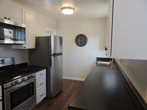 9663 West Ave in Blue Ash, OH - Building Photo - Building Photo