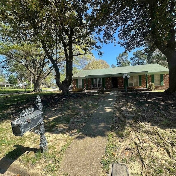 property at 5364 Santa Monica Cove