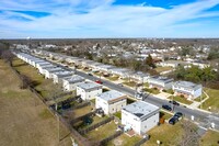 Northridge Townhomes in Pleasantville, NJ - Building Photo - Building Photo