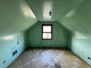 8371 S Baltimore Ave in Chicago, IL - Building Photo - Building Photo
