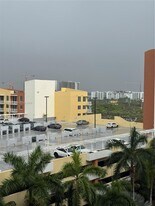 18800 NE 29th Ave in Miami, FL - Building Photo