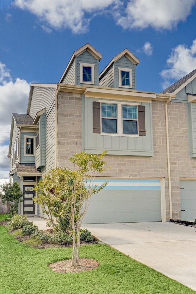 2527 Terrace Point Dr in Missouri City, TX - Building Photo - Building Photo