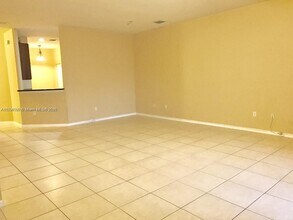 9079 Preston Pl in Tamarac, FL - Building Photo - Building Photo