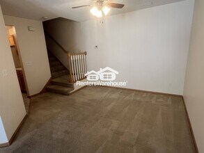 2404 Harvest Way in Chanhassen, MN - Building Photo - Building Photo