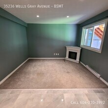 35236 Wells Gray Ave in Abbotsford, BC - Building Photo - Building Photo