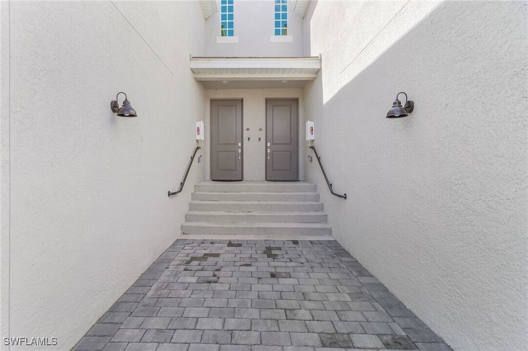 43258 Water Bird Wy in Punta Gorda, FL - Building Photo