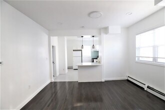 96 Washington St in Malden, MA - Building Photo - Building Photo
