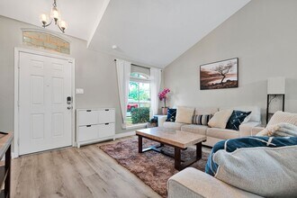 6603 Dancing Ct in San Antonio, TX - Building Photo - Building Photo