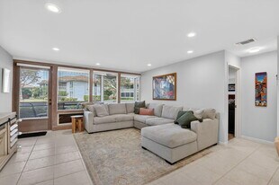 19809 Boca W Dr in Boca Raton, FL - Building Photo