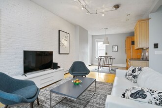 74 W Rutland Square in Boston, MA - Building Photo - Building Photo