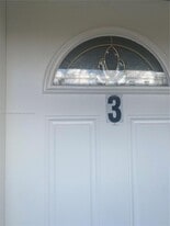 16120 NE 19th Ct in North Miami Beach, FL - Building Photo