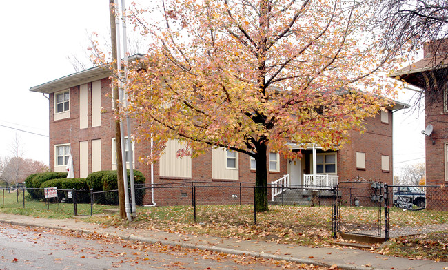 660 E 17th St in Indianapolis, IN - Foto de edificio - Building Photo