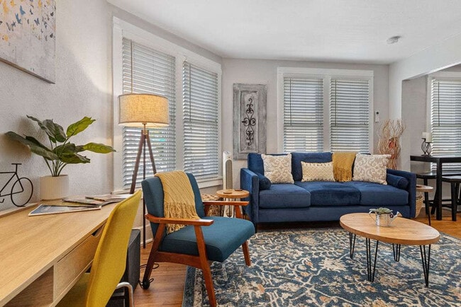 2490 Main St in Littleton, CO - Building Photo - Building Photo