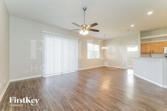 452 Bay Leaf Dr in Poinciana, FL - Building Photo - Building Photo
