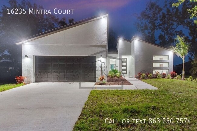 16235 Mintra Ct in Punta Gorda, FL - Building Photo - Building Photo