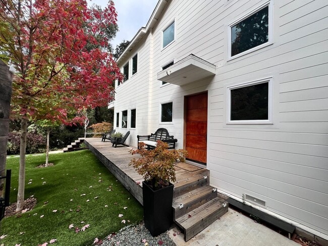 property at 1765 Silverado Trail