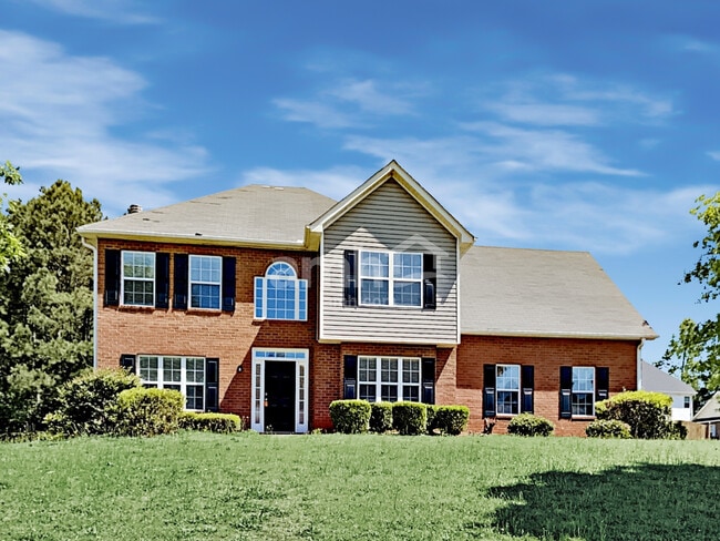property at 400 Camella Cir