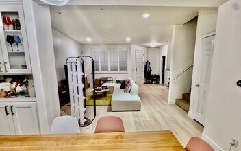 954 14th St in Santa Monica, CA - Building Photo - Building Photo