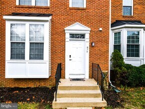 915 Westlake Dr in Bowie, MD - Foto de edificio - Building Photo