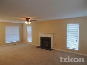 214 Amber Trce in Dallas, GA - Building Photo - Building Photo