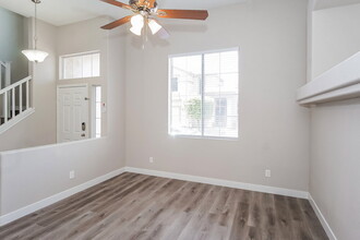 8423 Belmont Valley St in Las Vegas, NV - Building Photo - Building Photo
