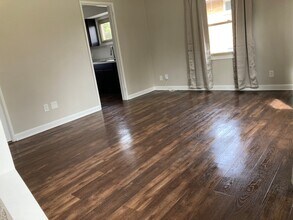 1660 Bailey Rd in Cuyahoga Falls, OH - Building Photo - Building Photo