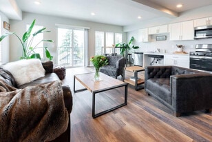 624 E 32nd St in Tacoma, WA - Building Photo