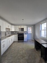 2 John St in Middletown, NY - Building Photo - Building Photo