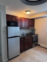 65 W Broadway in Long Beach, NY - Foto de edificio - Building Photo