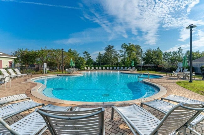 1048 Limpkin St in Crestview, FL - Building Photo - Building Photo