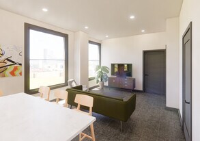 The Carrara on Farnam in Omaha, NE - Building Photo