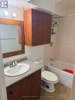 118 Chloe Crescent in Markham, ON - Building Photo