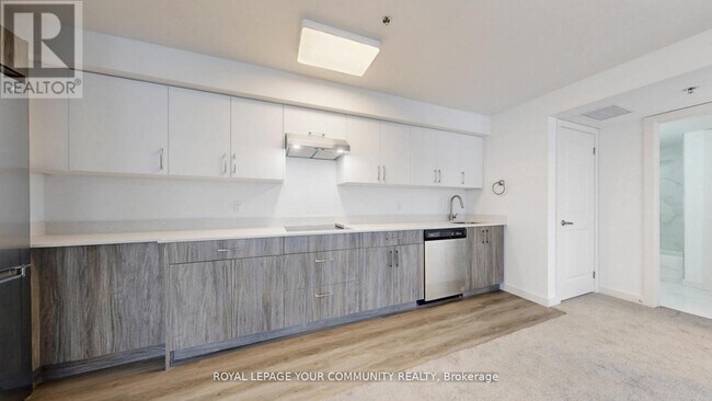 45 Connaught Ave in Toronto, ON - Building Photo - Building Photo